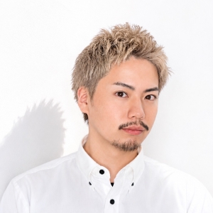 束感スパイキーショート/ハイライトショート〈理容室〉