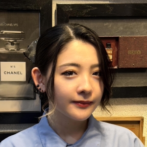 アップバングショート