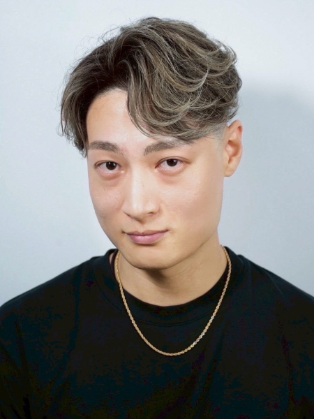 妥協のない毛流れ。大人のニュアンスパーマ