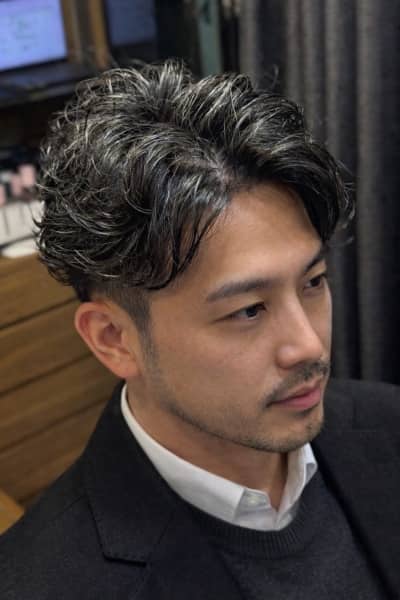 1月は清潔感が決め手 大人メンズヘア