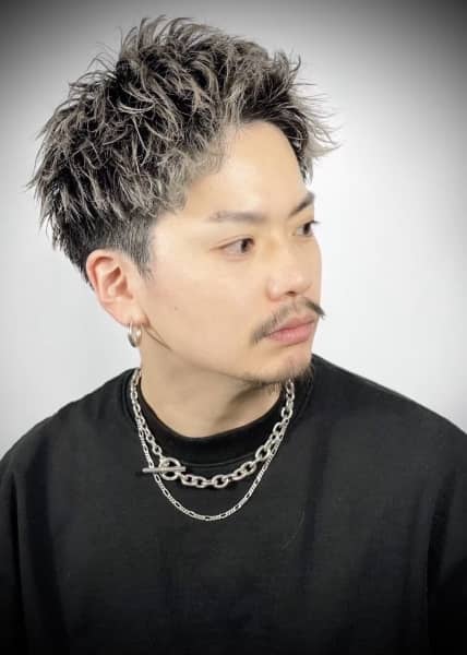 アップバングショート