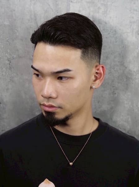 清潔感は“眉”で決まる！？ビジネスマン必見の眉カット