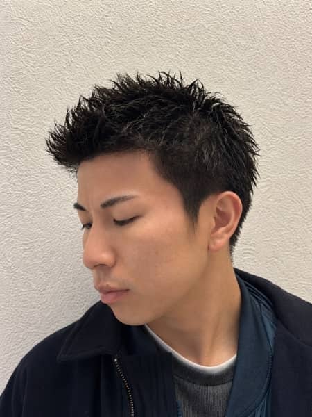 短髪で差がつくスパイキーショート