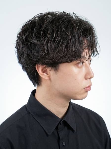男らしさ際立つツイストスパイラル