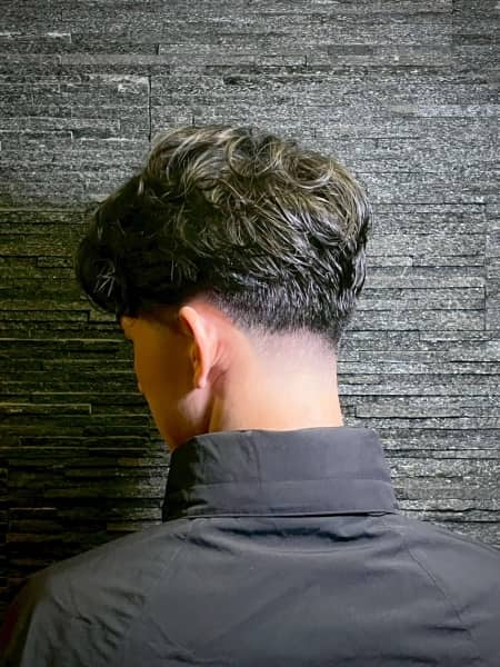 自然な動きが魅力のニュアンスパーマ