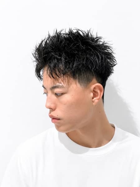 男らしくキマるスパイキーショート