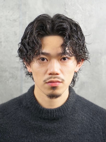 毎日が楽しくなるメンズパーマ