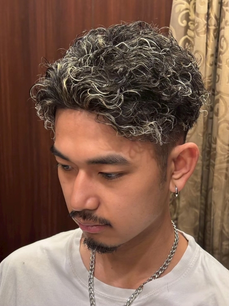 ホワイトメッシュ