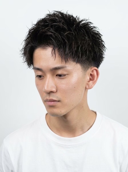 ワックスだけで決まるパーマスタイル