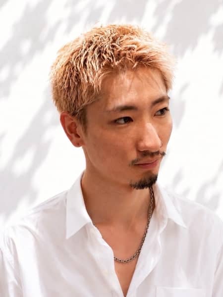 夏はハイトーン×短髪！メンズブリーチで魅せる男の夏髪