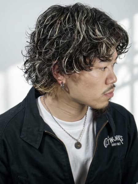 連休の出会いを逃さない！メンズカットと眉毛で叶える垢抜け顔