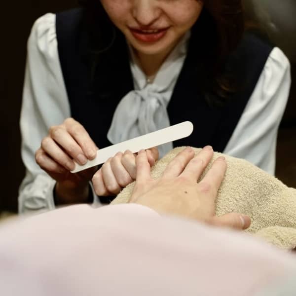 男こそ爪ケアで差がつく