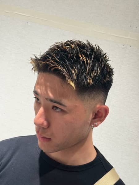 メッシュで動きを引き立てる髪へ