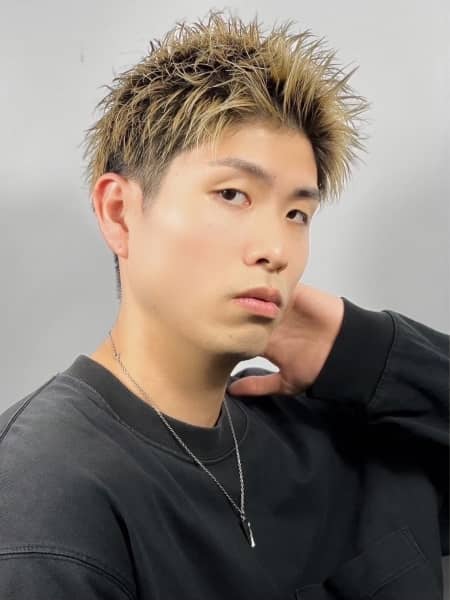 春におすすめ！清潔感アップのメンズスタイル