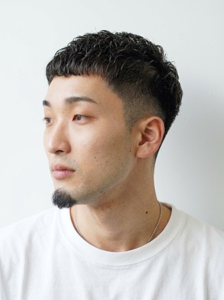 大人の夏を格上げる顔そり