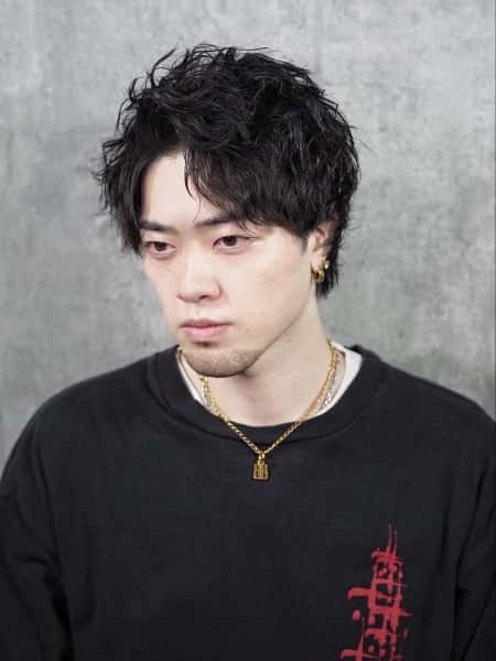 無造作感がおしゃれなツイストスパイラル