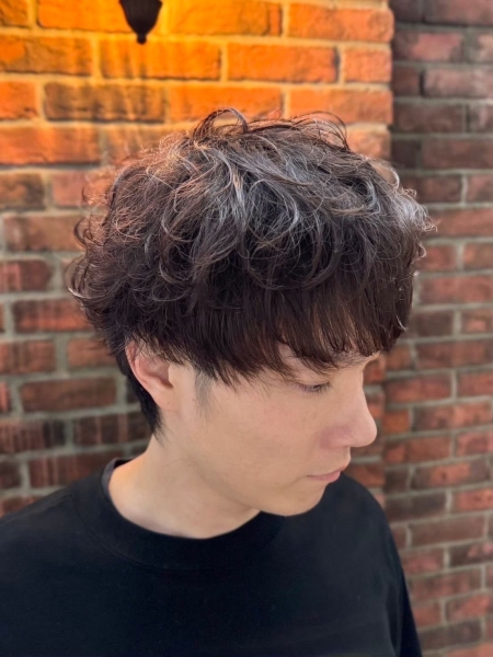 【大宮メンズカット】くせ毛を活かしたショートスタイル｜大宮の理容室で作る自分だけの似合わせヘア