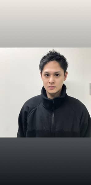 アップバングショート