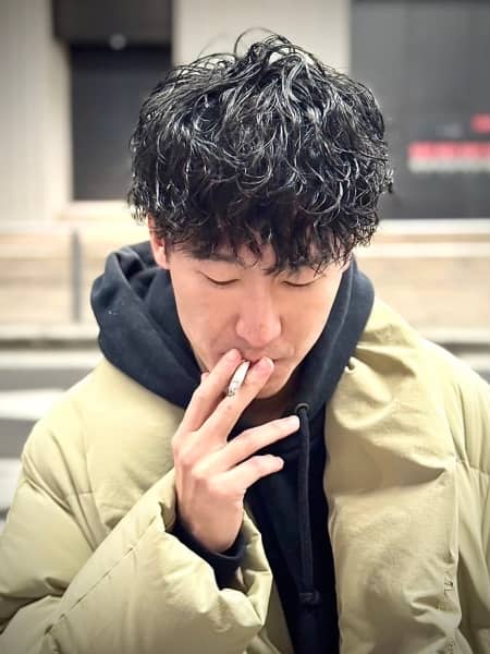 直毛の男こそ似合う！波巻きパーマ講座