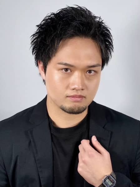 好印象ビジネス！アップバング×ツーブロック・ワイルドショート