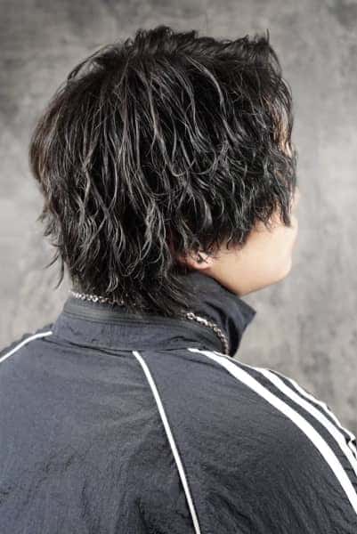 一気に垢抜けるツイストスパイラルパーマ