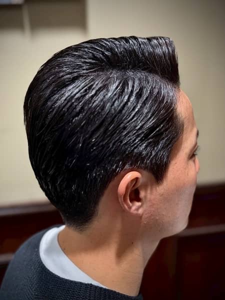 大人の色気が際立つ バーバー・クラシックスタイル