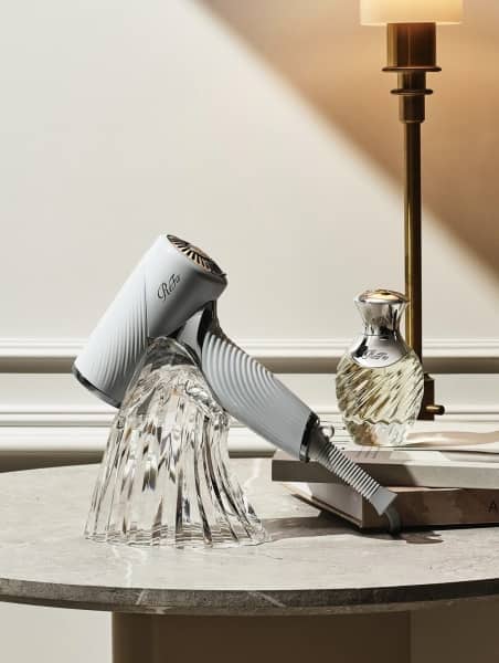 リファを特別価格で販売しています