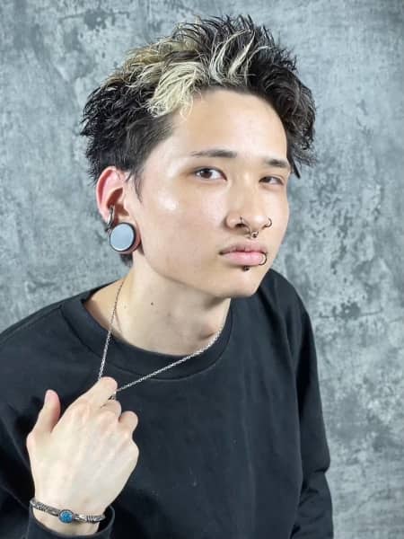 スパイキーショート