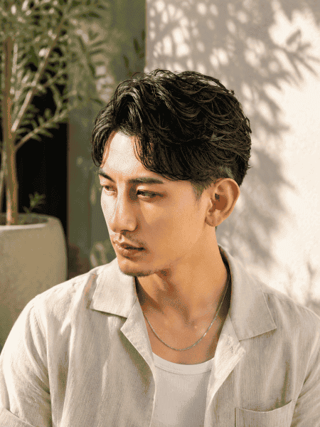 夏映えする大人のセンターパート