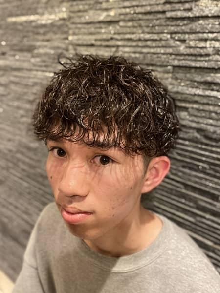 本日のツイストスパイラルパーマ