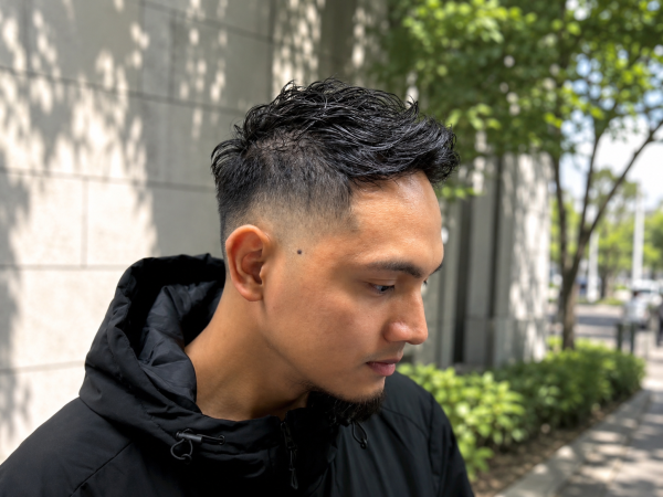 清潔感◎大人のスキンフェード×質感パーマ