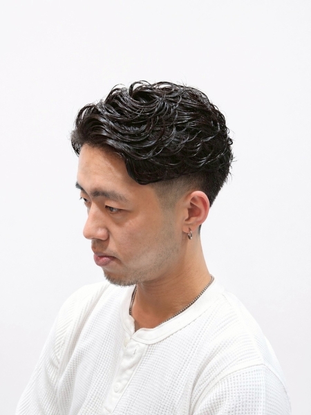 Tìm Barber cắt tóc nam tại TP.HCM? Đặc điểm của Barber Nhật Bản và cách lựa chọn