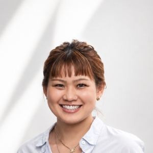 佐藤 詩音